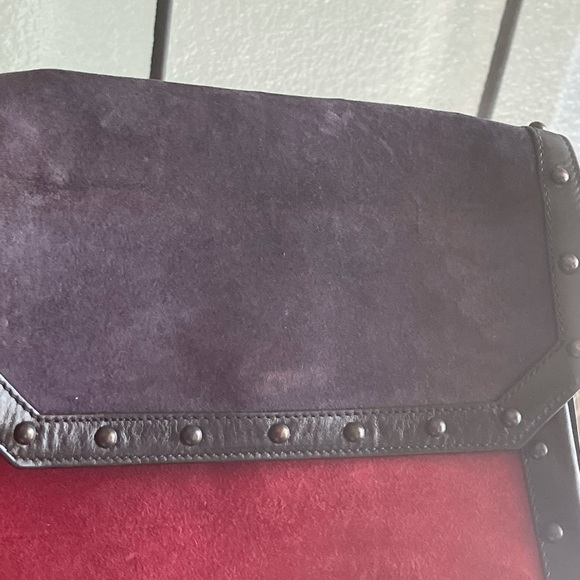 Escada - Picture 6 of 7